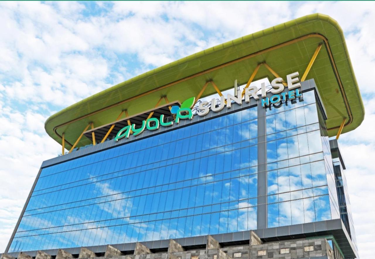 Hotel Ayola Sunrise Mojokerto Buitenkant foto