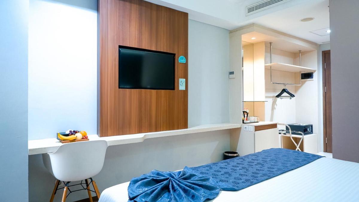 Hotel Ayola Sunrise Mojokerto Buitenkant foto
